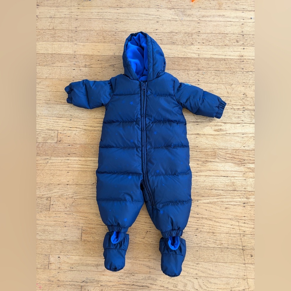 Baby gap down bunting suit with attached booties 6 months to 12 months